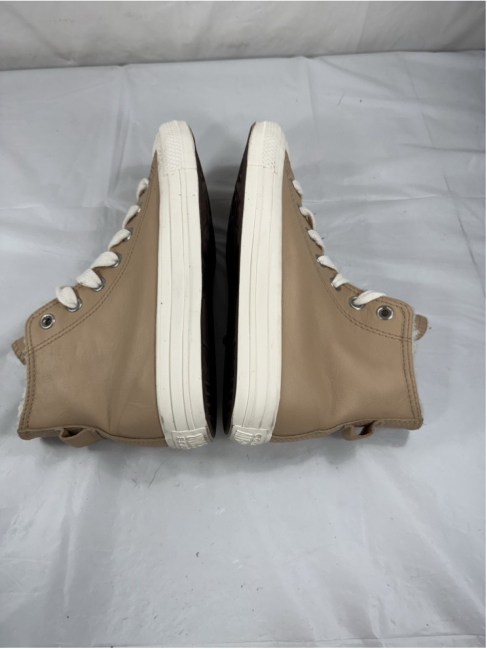 Converse Women's Chuck Taylor All Star Hi Leather A07945C Epic Dune/Egret Sz 7.5 - Picture 7 of 15
